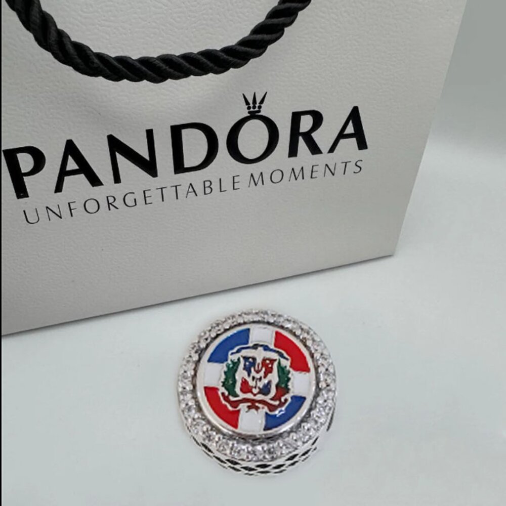 Pandora Dominican Republic Flag Charm Bead Travel Pendant S925 Silver with box